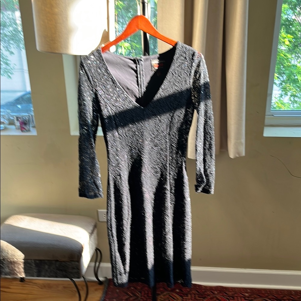 L'Wren Scott Black and White V-Neck Sheath Dress - Picture 2 of 15